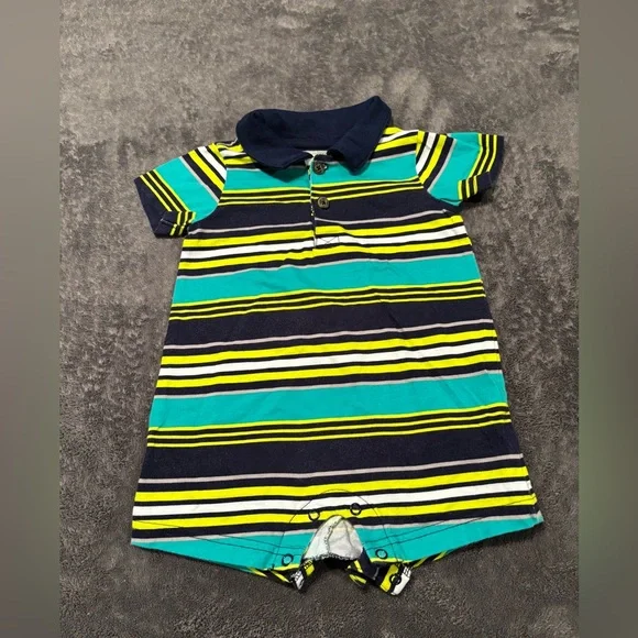 Assorted Baby Rompers with Fun Patterns - Picture 9 of 12